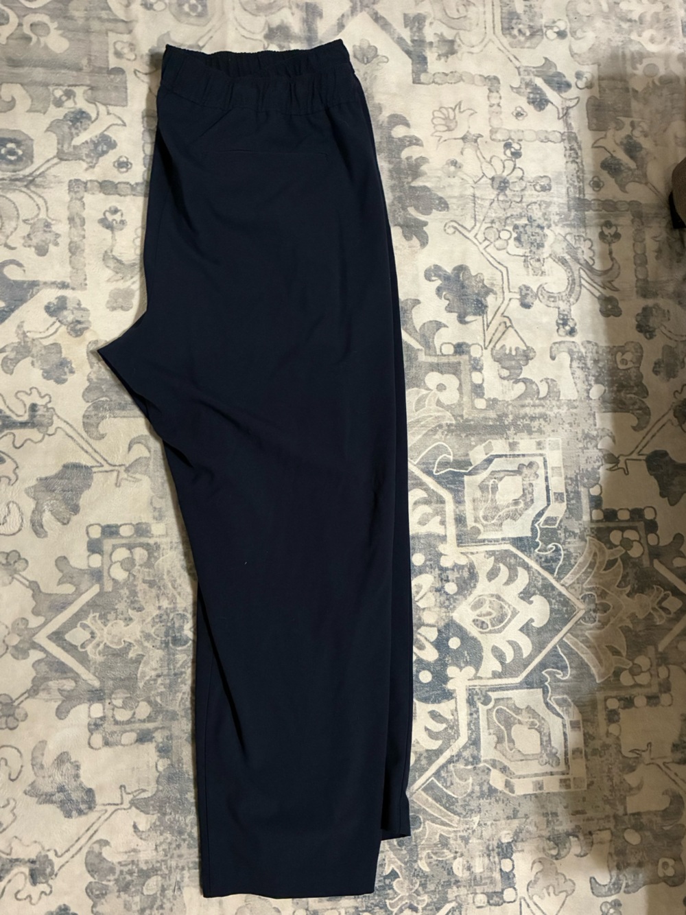 Old Navy Navy Wide-Leg Pull-On Pants - Picture 3 of 3